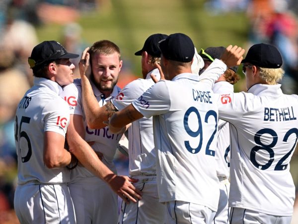 matt-potts-impresses-and-gus-atkinsons-anderson-style-spell-x-takeaways-from-englands-disciplined-first-day-in-hamilton.Click to read full article.