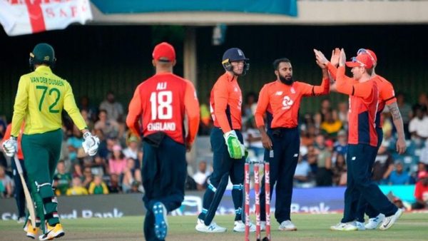 weve-been-made-to-eat-our-words-commentators-left-stumped-by-overturned-decision.Click to read full article.