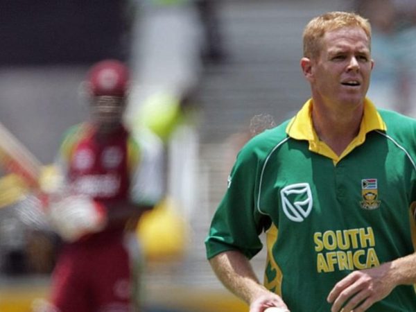 quiz-bowlers-who-were-the-fastest-to-reach-200-odi-wickets.Click to read full article.