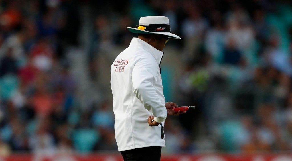 ‘Ludicrous sport’ – Bad light protocols criticised after England forced to return on final day with victory in touching distance