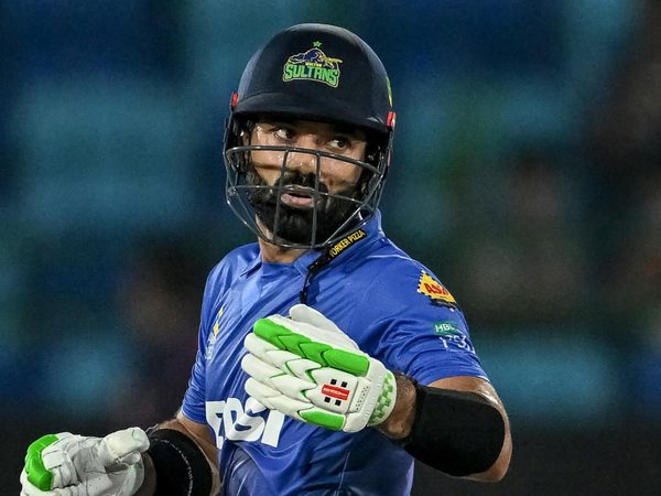 44-out-of-89-mohammad-rizwan-becomes-ninth-batter-in-t20-history-to-carry-his-bat.Click to read full article.