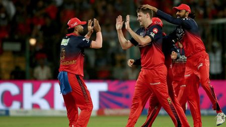 ipl-2026-purple-cap-full-list-who-is-leading-the-wicket-takers-table-after-todays-ipl-match.Click to read full article.