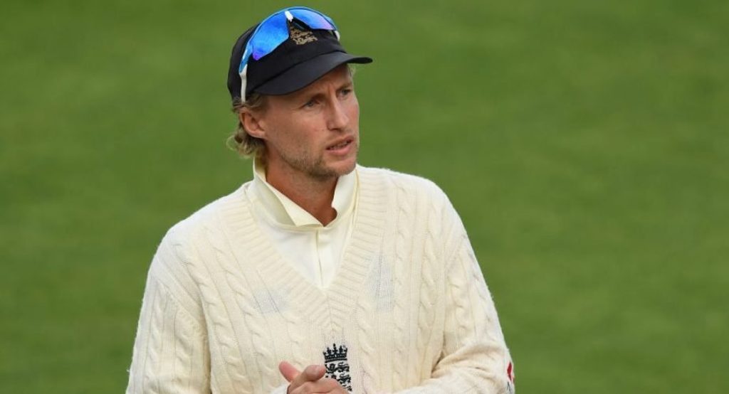 England’s last-day go-slow against New Zealand splits opinion