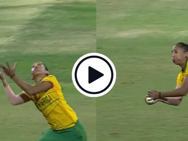 watch-shabnim-ismails-stunning-caught-and-bowled-helps-south-africa-snatch-last-over-win-against-pakistan.Click to read full article.