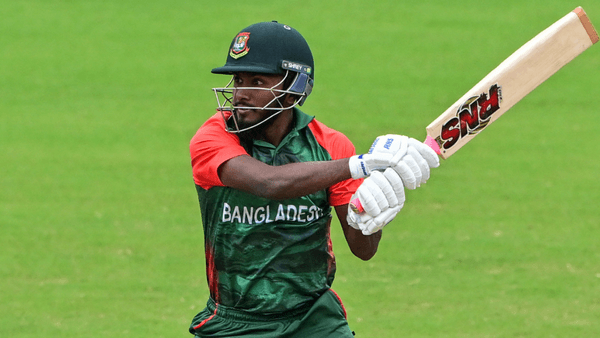 near-undismissable-jaker-alis-weird-great-run-of-t20-form-reaches-a-heartbreaking-peak.Click to read full article.