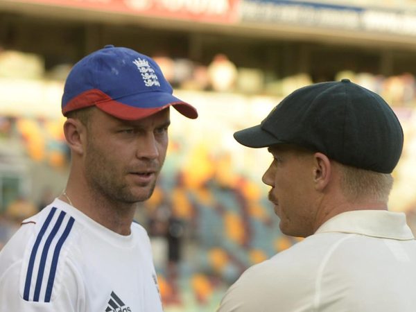 jonathan-trott-gives-david-warner-send-off.Click to read full article.