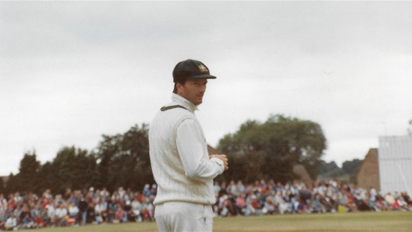 when-steve-waugh-and-viv-richards-faced-off-in-the-lancashire-league.Click to read full article.