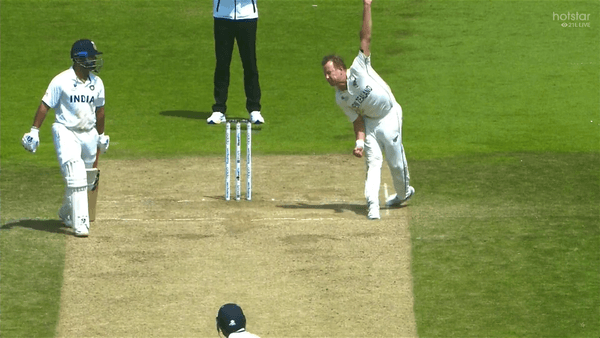 why-neil-wagners-back-foot-is-legal-despite-cutting-the-return-crease-during-delivery.Click to read full article.