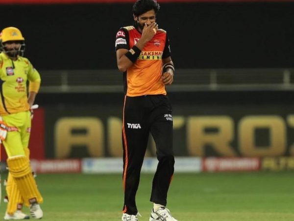 khaleel-ahmed-clarifies-after-being-criticised-for-dwayne-bravo-sendoff.Click to read full article.