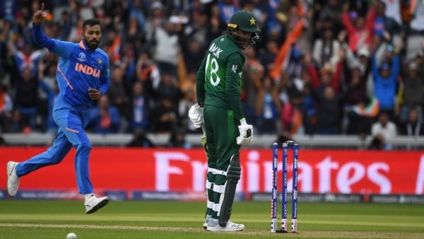 shoaib-malik-criticises-pakistani-media-calls-respect.Click to read full article.