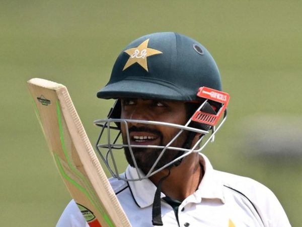 younis-khan-babar-azam-needs-to-move-past-the-captaincy-controversy-and-focus-on-performance.Click to read full article.