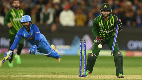 everybody-was-lost-rizwan-questioned-for-strange-keeping-position-in-final-over-of-india-pakistan-thriller.Click to read full article.