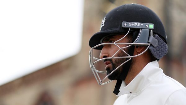 6-21-in-10-overs-pakistan-test-capped-spinner-with-england-ambitions-zafar-gohar-takes-list-a-career-best-figures-in-presidents-cup.Click to read full article.