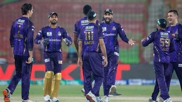 psl-team-quetta-gladiators-fields-replacement-and-replaced-player-dinesh-chandimal-bevon-jacobs-in-the-same-xi.Click to read full article.