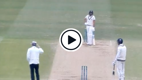 watch-how-has-that-been-given-out-lancs-claim-controversial-dismissal.Click to read full article.