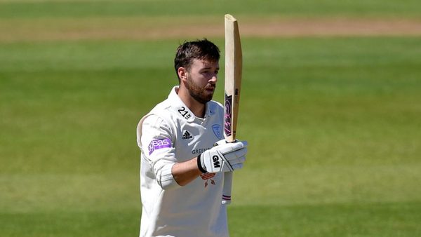 vince-england-double-hundred-hampshire-somerset.Click to read full article.