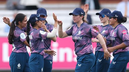 the-best-knockouts-performance-ever-county-side-cruise-womens-t20-blast-finals-day-without-losing-wicket.Click to read full article.