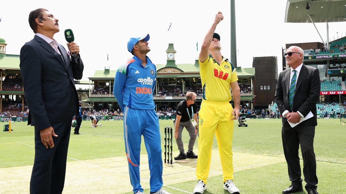 India captain Shubman Gill and Australia captain Mitchell Marsh participate in the coin toss ahead of game three of the One Day International series between Australia and India at Sydney Cricket Ground on October 25, 2025 in Sydney, Australia