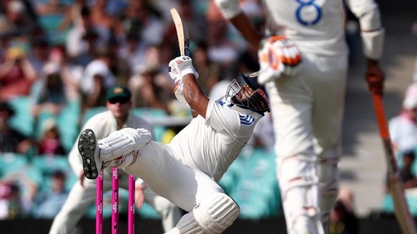 rishabh-pant-reminds-us-again-that-he-doesnt-need-to-be-anyone-else.Click to read full article.