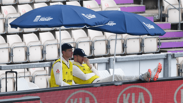 two-uncapped-players-in-15-strong-england-squad-for-new-zealand-tests.Click to read full article.