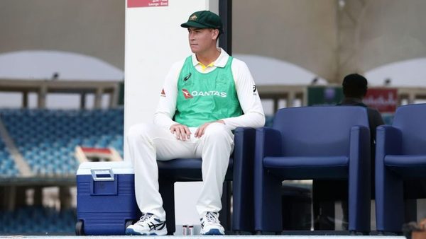 when-matt-renshaw-didnt-poo-himself-and-got-slammed-by-allan-border-for-it.Click to read full article.