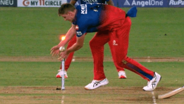 held-in-the-hands-what-the-laws-say-about-cameron-greens-run-out-of-dhruv-jurel.Click to read full article.