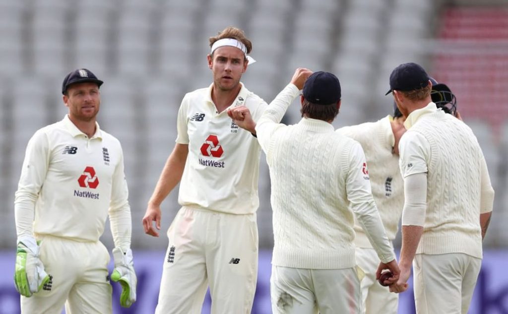 Stuart Broad: Second new ball will be important in victory push