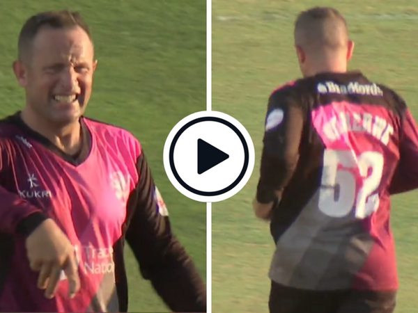 watch-roelof-van-der-merwe-dislocates-finger-while-bowling-puts-it-back-in-place-sprints-back-to-bowl-in-t20-blast.Click to read full article.