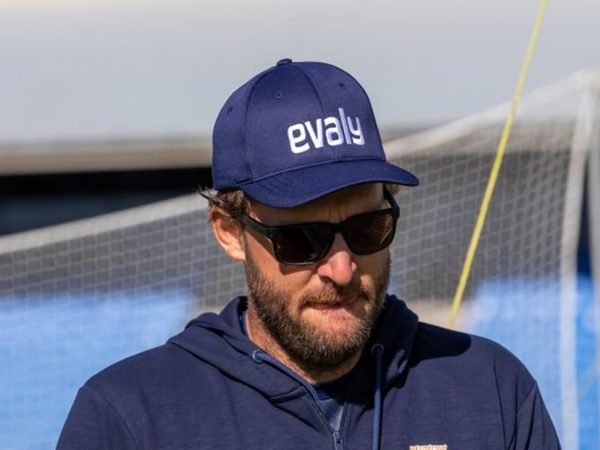 india-v-new-zealand-vettori-match-referee-assist-third-umpire-drs-calls-kohli-lbw.Click to read full article.