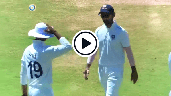 watch-ajinkya-rahane-sends-teammate-yashasvi-jaiswal-off-the-field-for-poor-behaviour-during-duleep-trophy-final.Click to read full article.