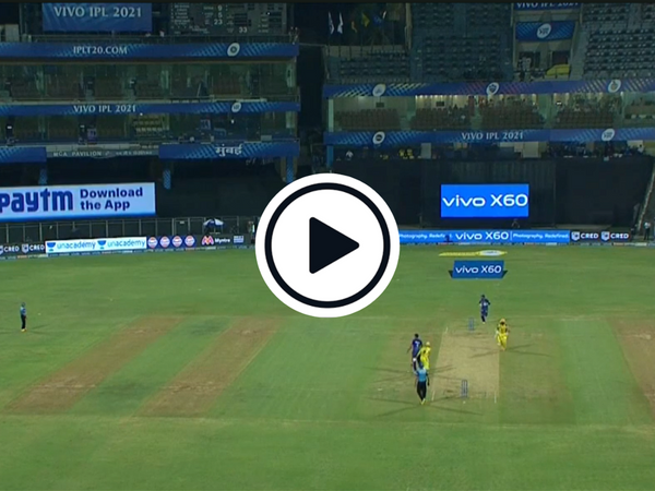 watch-suresh-raina-run-out-after-ravindra-jadeja-collides-with-delhi-capitals-bowler.Click to read full article.