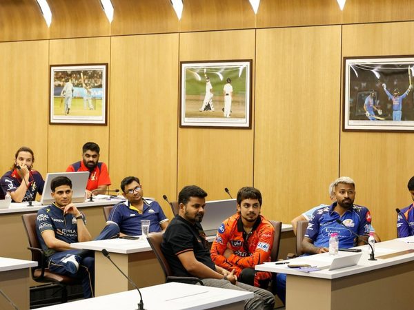 bccis-ipl-crackdown-live-updates-stern-warning-issued-to-players-and-owners-for-breaching-protocols.Click to read full article.