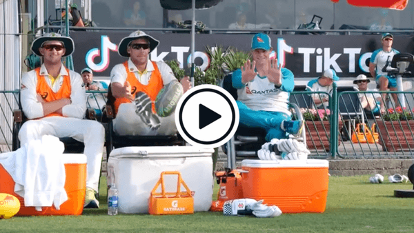 watch-steve-smith-makes-peace-with-roving-camera-after-first-day-distraction.Click to read full article.