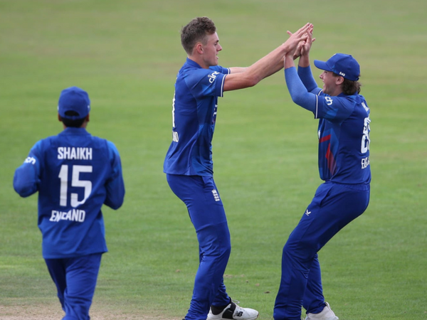 farhan-ahmed-15-year-old-brother-of-england-leggie-rehan-named-in-englands-u19-world-cup-squad.Click to read full article.