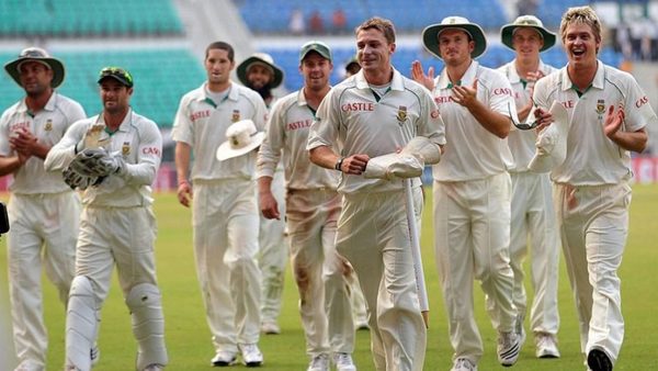 how-dale-steyn-got-lucky-with-7-51-in-nagpur.Click to read full article.