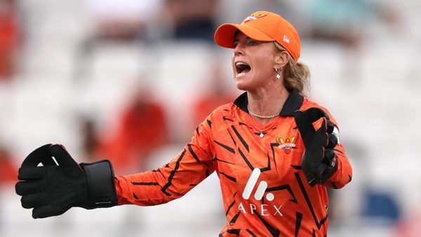 lauren-winfield-hill-male-coaches-see-womens-cricket-as-an-easy-pathway-to-the-mens-game.Click to read full article.