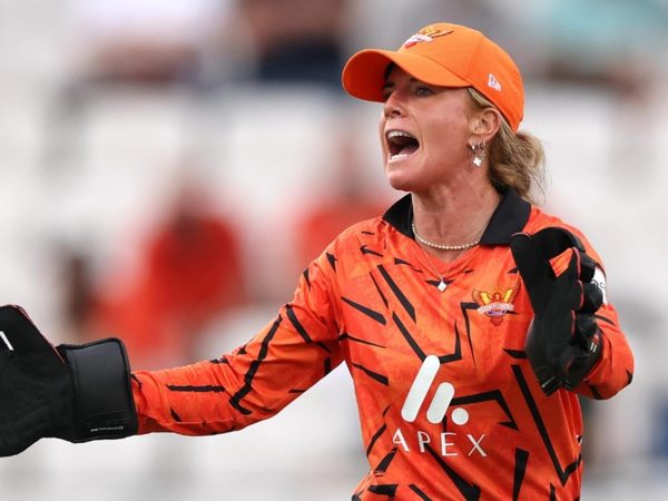 lauren-winfield-hill-male-coaches-see-womens-cricket-as-an-easy-pathway-to-the-mens-game.Click to read full article.