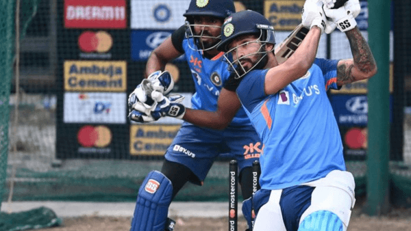 ind-vs-eng-rajat-patidar-replaces-virat-kohli-for-first-two-tests.Click to read full article.