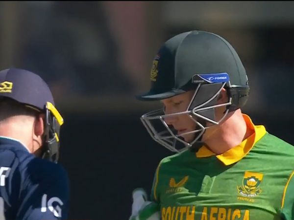jos-buttler-rassie-van-der-dussen-exchange-words-bat-pad-catch-attempt-sa-eng-2nd-odi.Click to read full article.