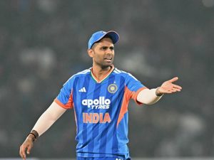 india-are-creating-own-cracks-in-once-invincible-t20-side.Click to read full article.