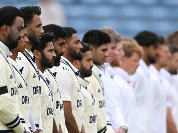 explained-why-india-england-cricketers-wearing-black-armbands-day-five-headingley-test.Click to read full article.