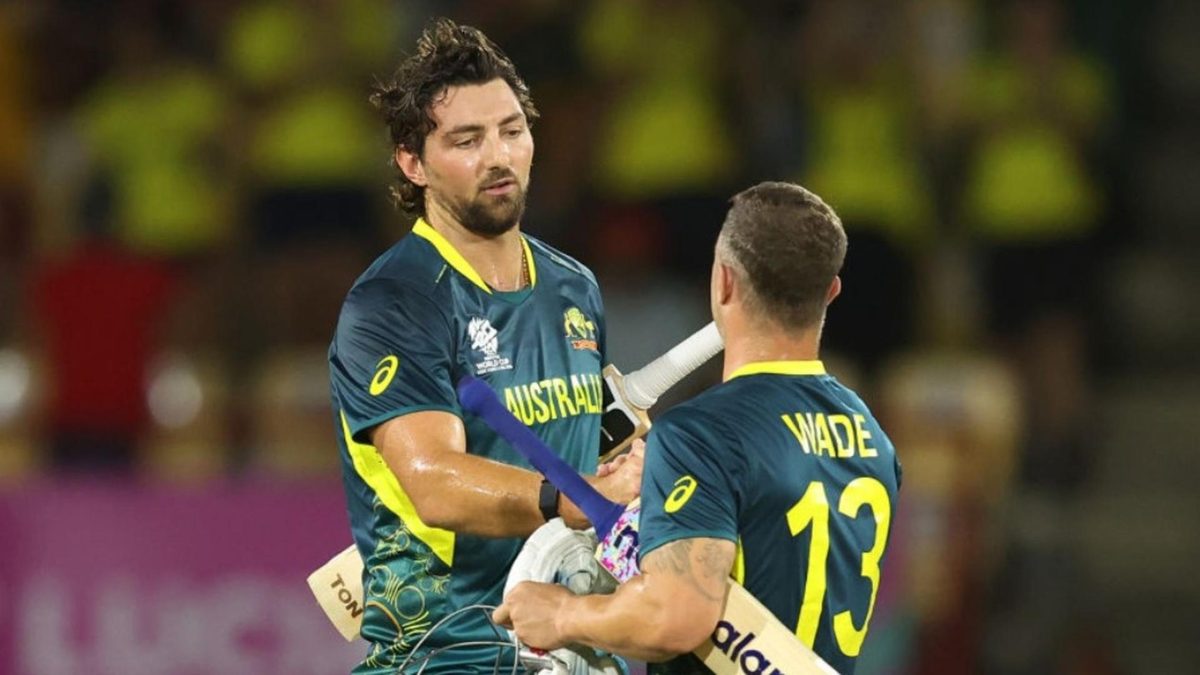 Australia help England qualify