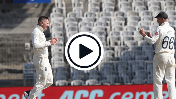 watch-bess-gets-rid-of-pujara-with-freak-dismissal.Click to read full article.