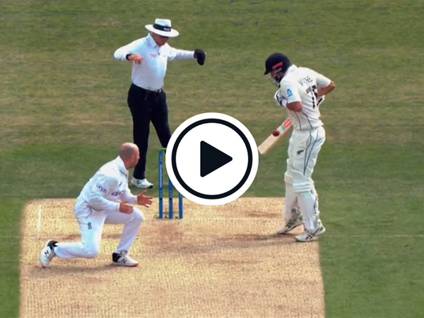 watch-henry-nicholls-smashes-jack-leach-into-daryl-mitchells-bat-at-non-strikers-end-in-freak-ricochet-dismissal.Click to read full article.