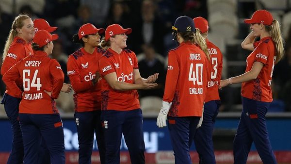 england-announce-t20-world-cup-squad-pick-only-one-frontline-seamer.Click to read full article.