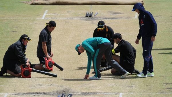 worldies-wet-patches-best-of-cricket-on-social-media-this-week.Click to read full article.