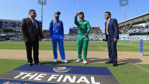 a-good-toss-to-lose-david-franklin-pushes-crickets-sealed-envelope.Click to read full article.