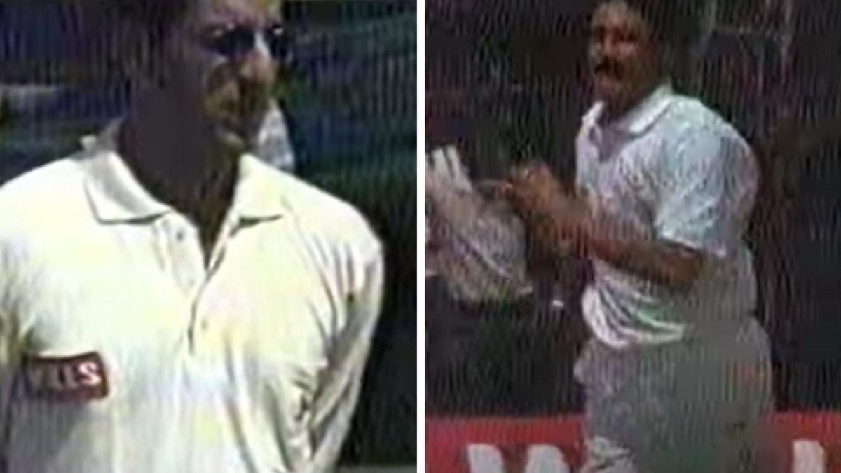 Wasim Akram and Anil Kumble playing for a combined India-Pakistan XI