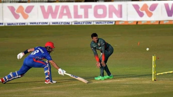 bangladesh-praised-for-withdrawing-run-out-appeal-after-shakib-explains-that-he-didnt-touch-the-ball.Click to read full article.