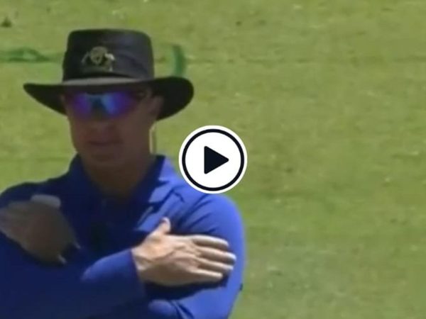 watch-on-field-umpire-reverses-his-own-decision-seconds-after-realising-slip-up.Click to read full article.
